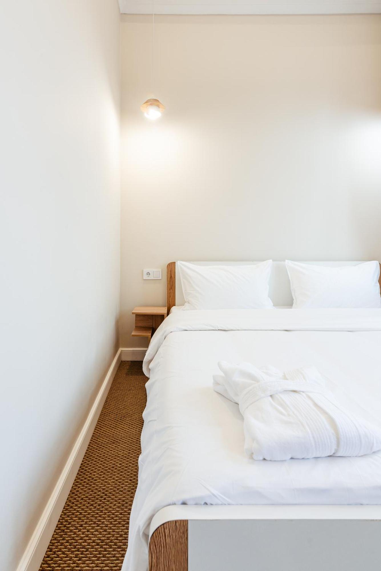 Aykun Hotel Alma-Ata Kamer foto